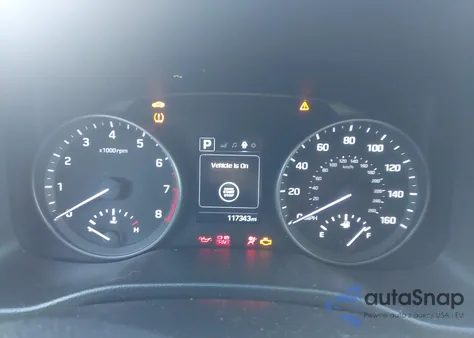 2017 Hyundai Elantra Value Edition z USA, uszkodzony, nr VIN KMHD84LFXHU337406